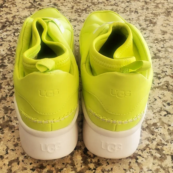 Women's UGG Neutra Chunky Platform Sneaker - Picture 3 of 5